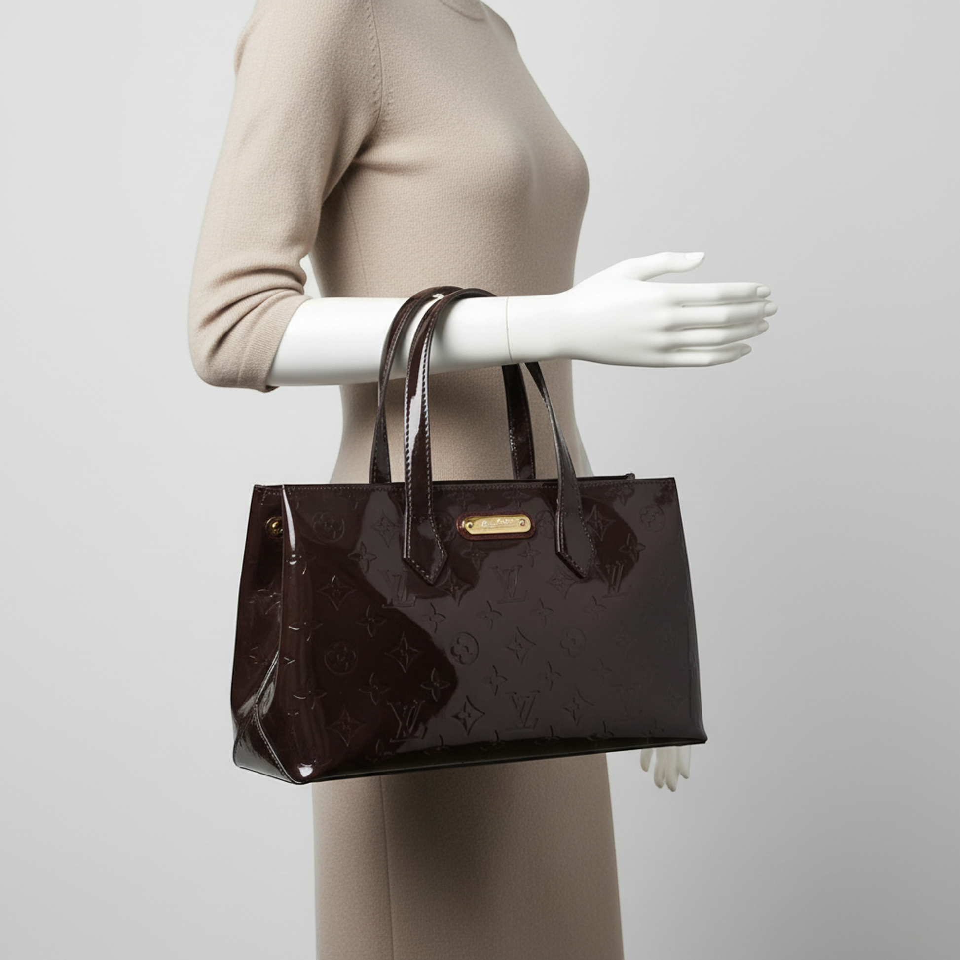 Louis Vuitton Monogram Vernis Wilshire PM M93641 Women's Handbag Amarante
