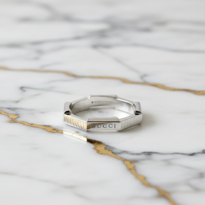 Gucci Link To Love Ring White Gold (18K) Fashion No Stone Band Ring Silver