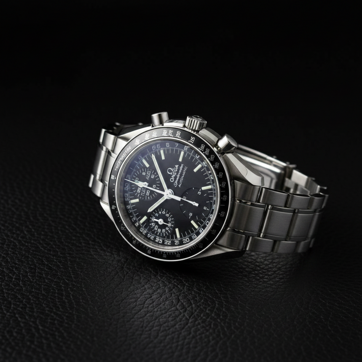 OMEGA Speedmaster Mark 40 Steel Automatic Mens Watch 3520.50 Polished
