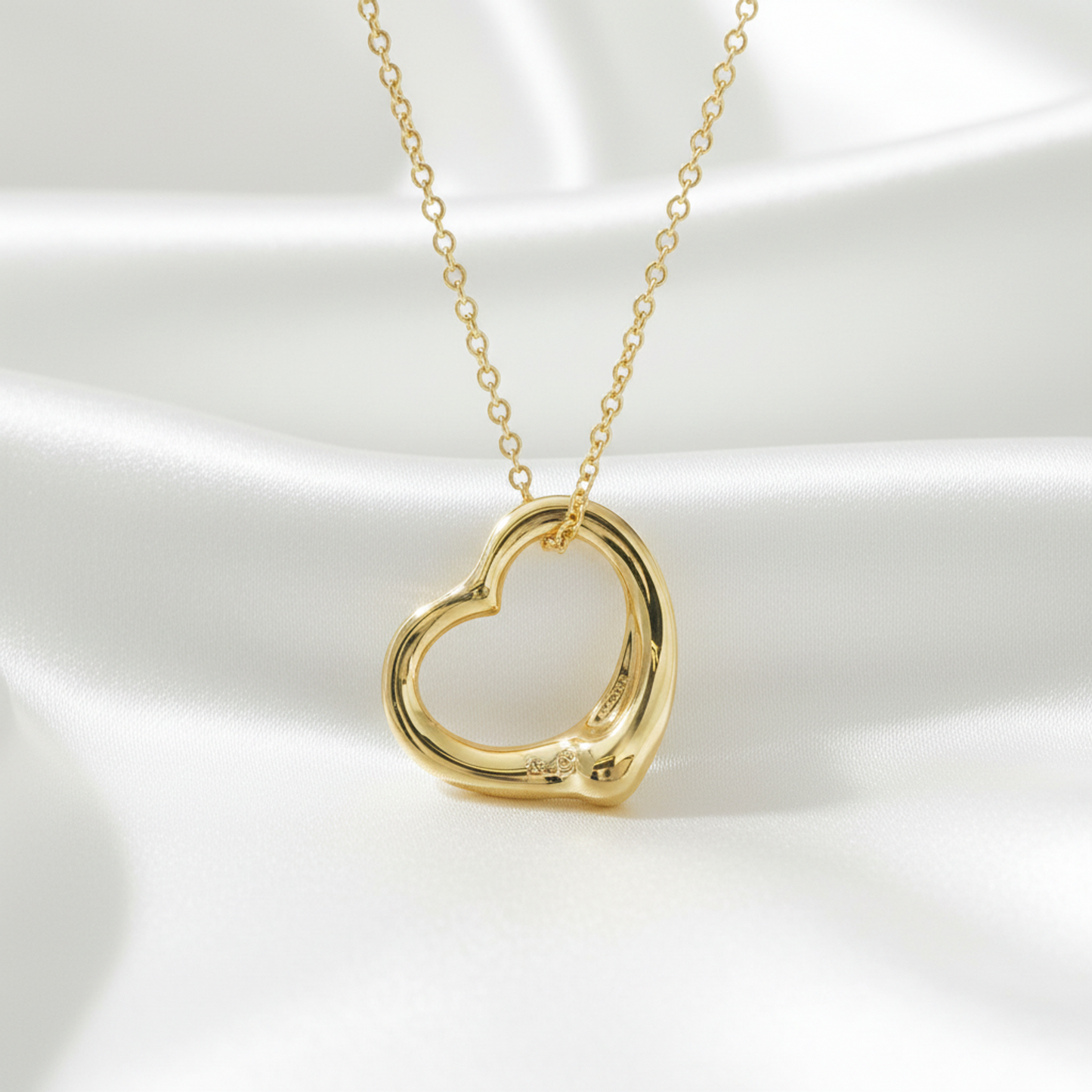 Tiffany Open Heart Yellow Gold (18K) No Stone Men,Women Fashion Pendant Necklace (Gold)