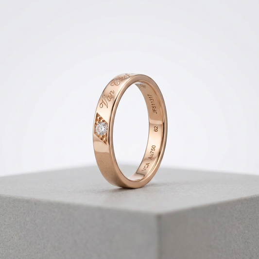 Van Cleef & Arpels Toujours Signature Etoile Wedding Ring Pink Gold (18K) Fashion Diamond Band Ring Pink Gold