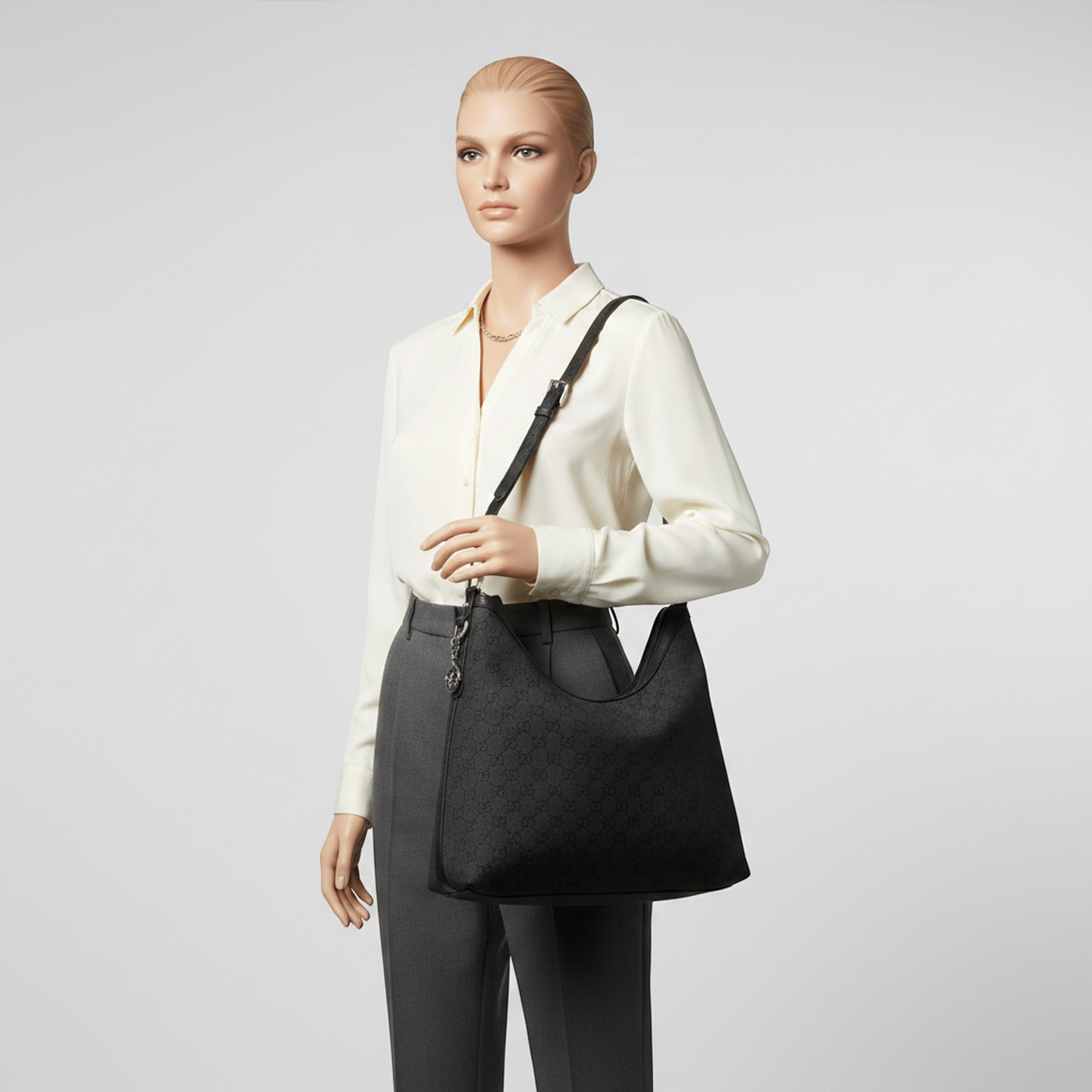 Gucci GG Canvas Interlocking G 339553 Women's GG Canvas,Leather Shoulder Bag Black
