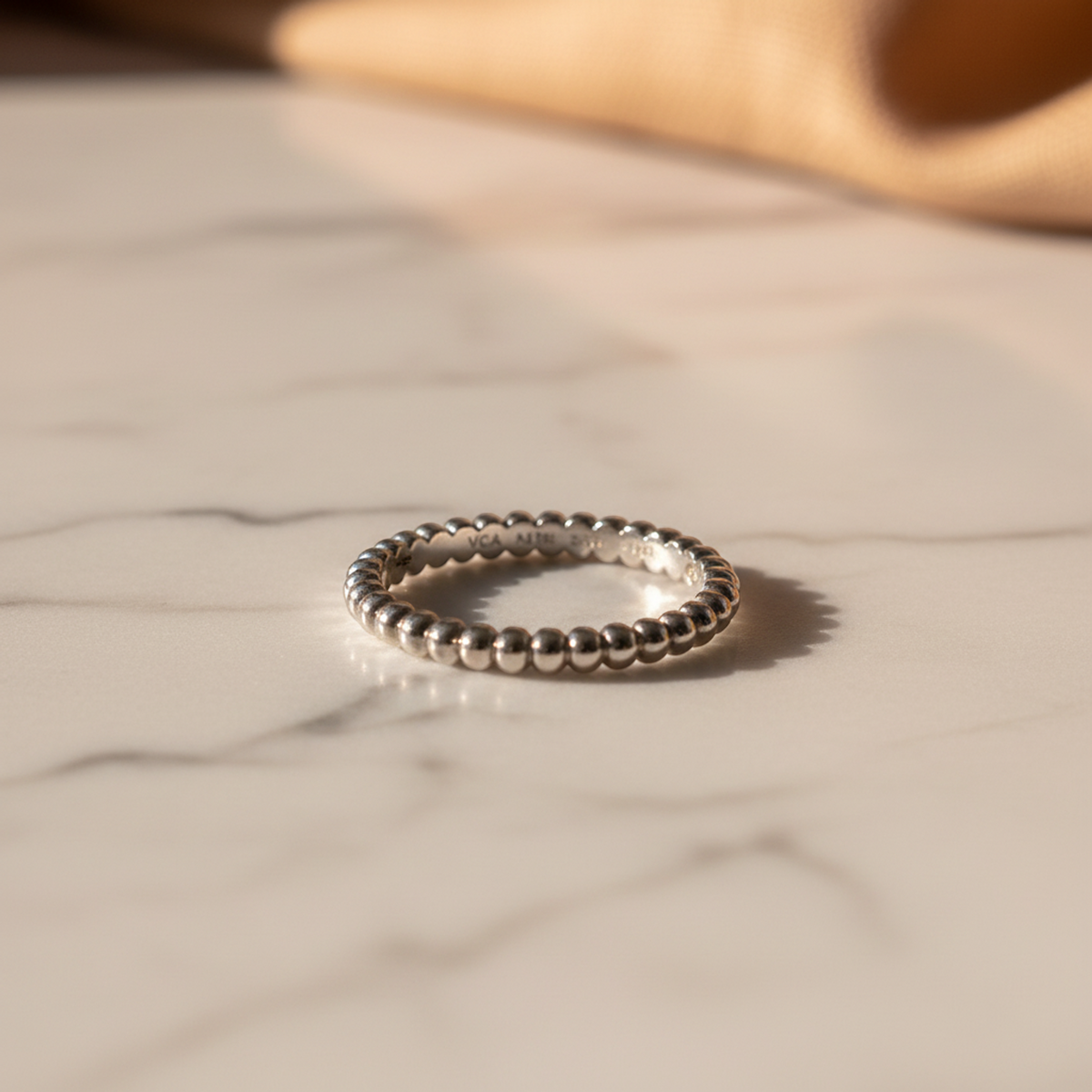 Van Cleef & Arpels Perle Ring Mini Model VCARPJME52 White Gold (18K) Fashion No Stone Band Ring Silver