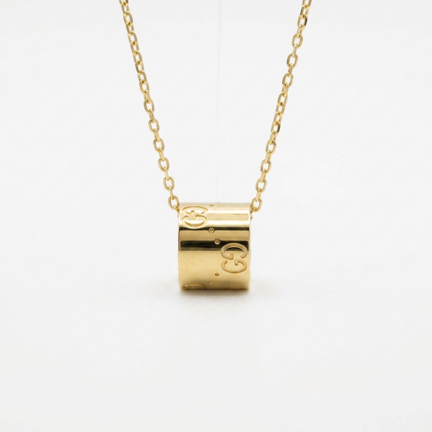 Gucci Icon Necklace Yellow Gold (18K) No Stone Women,Men Fashion Pendant Necklace (Gold)
