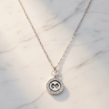 Gucci Icon Necklace Diamond White Gold (18K) Diamond Men,Women Fashion Necklace (Silver)