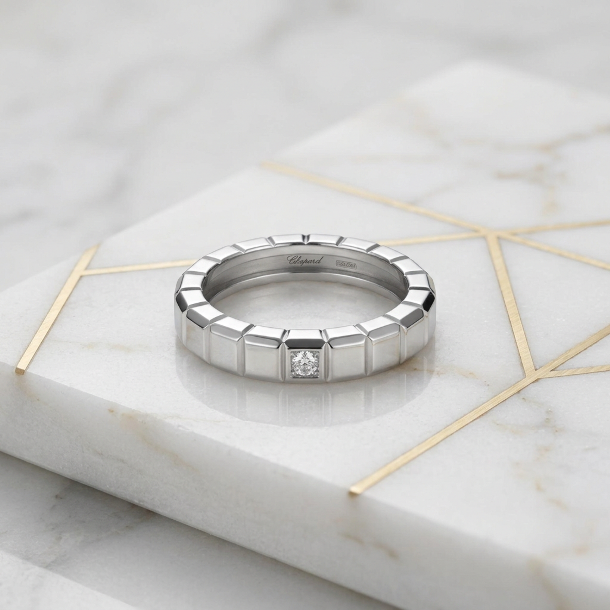 Chopard Ice Cube Ring 82/4524 White Gold (18K) Fashion Diamond Band Ring Silver