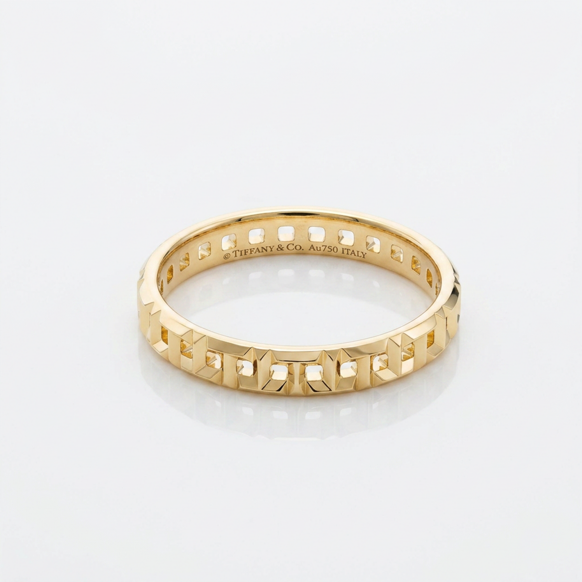 TIFFANY T True Narrow Ring Yellow Gold (18K) No Stone Band Ring Gold Polished