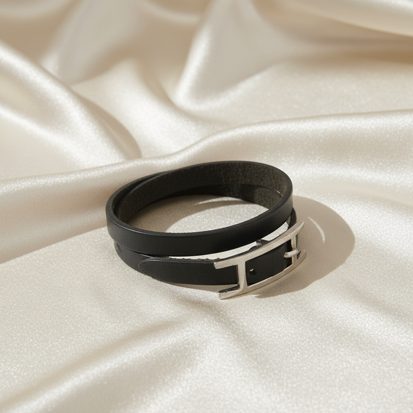 Hermes Hapi III Choker Leather,Metal Bangle Silver,Black