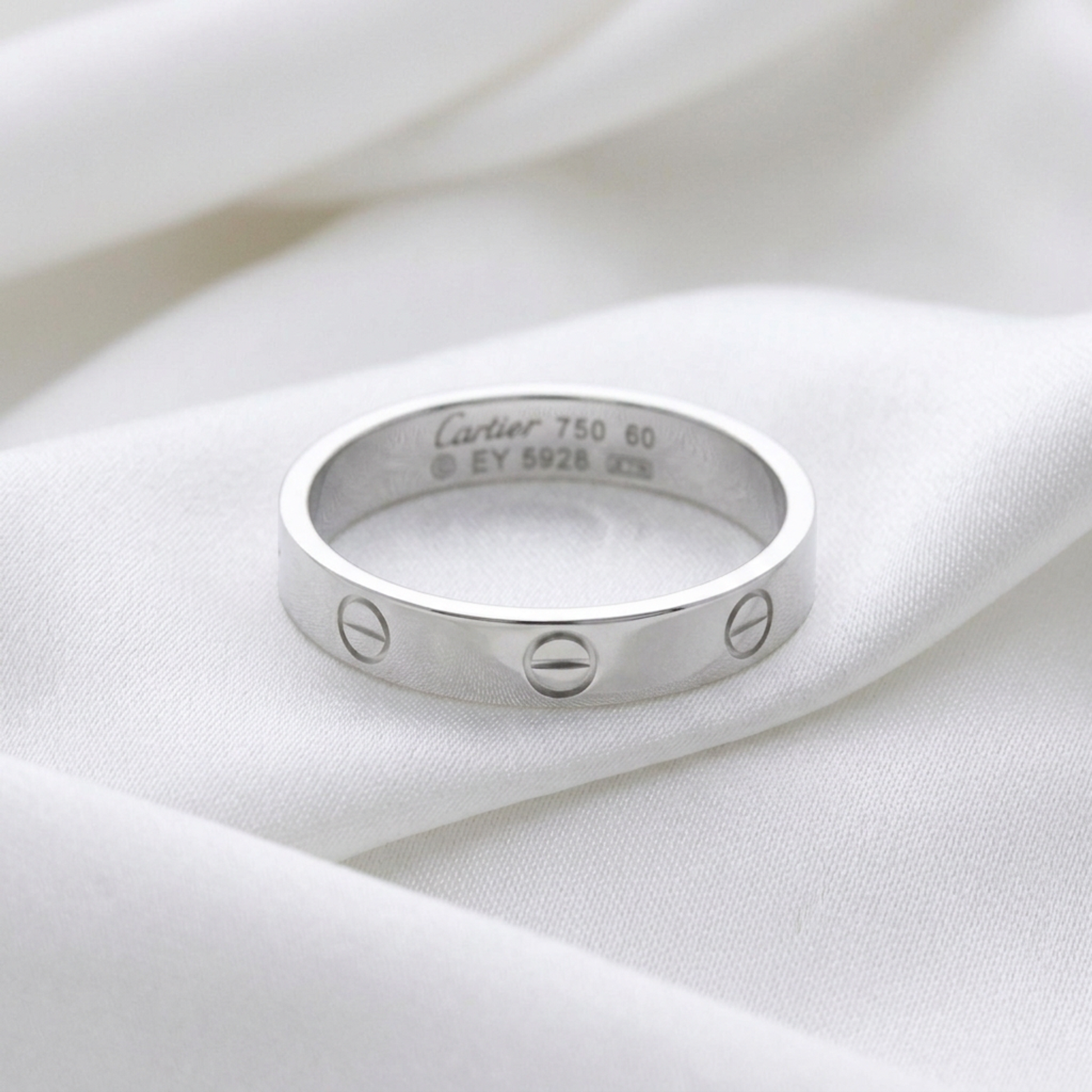 Cartier Mini Love Ring White Gold (18K) Fashion No Stone Band Ring Silver