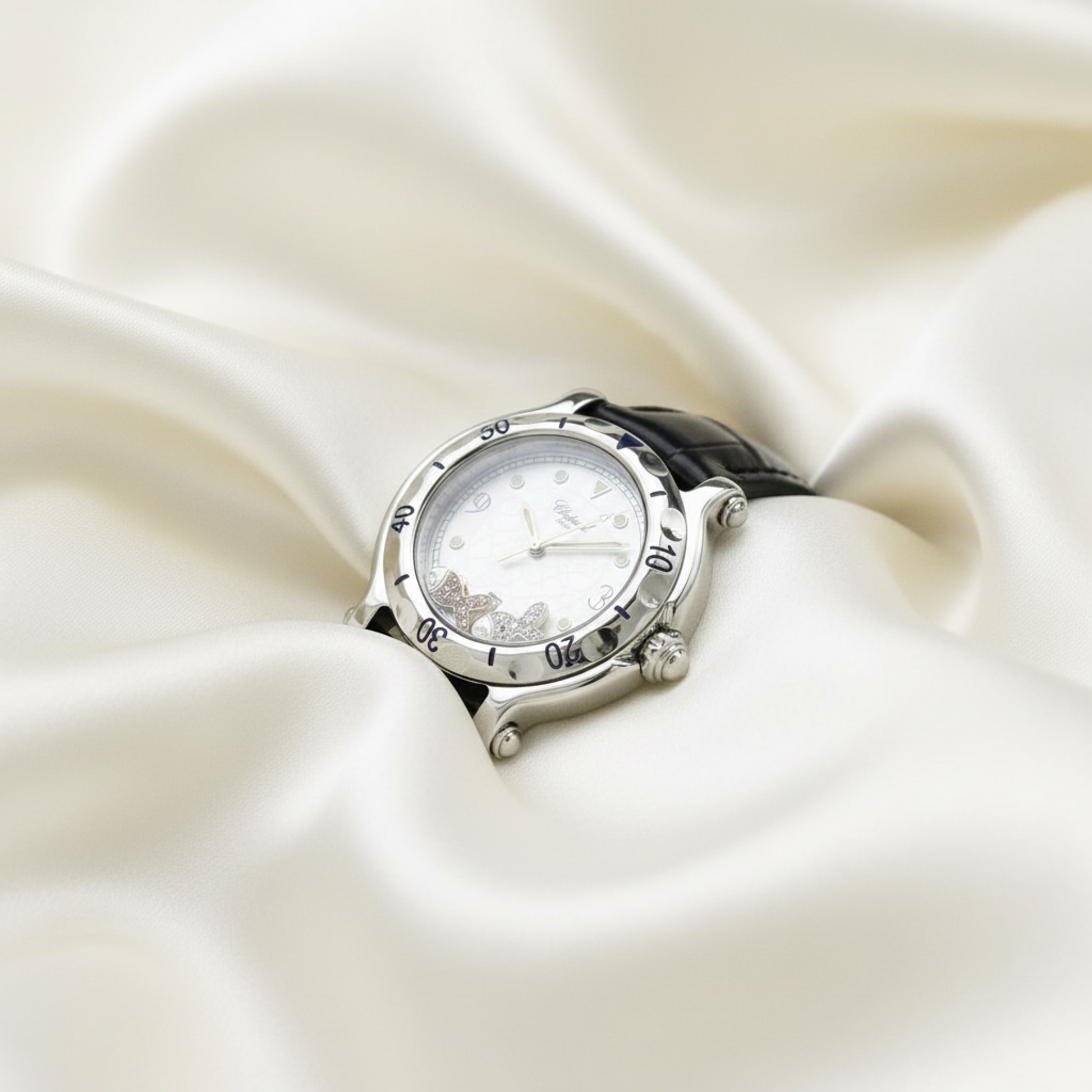 CHOPARD Happy Sport Fish Diamond MOP Dial Watch 27/8921-403 Polished