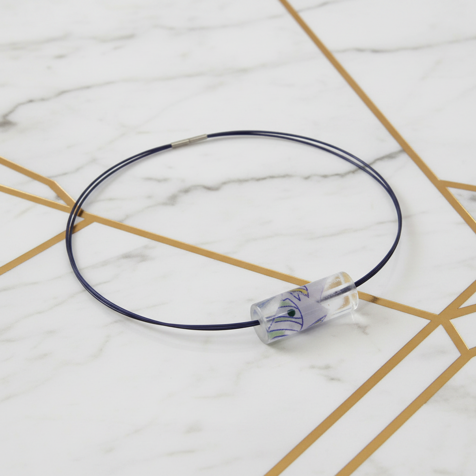 Hermes Ricine Fish Tropical Fish Plastic,Resin Women's Fashion Choker Necklace (Clear,Purple)