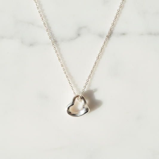 Tiffany Open Heart Extra Mini Necklace Platinum No Stone Women,Men Fashion Necklace (Silver)