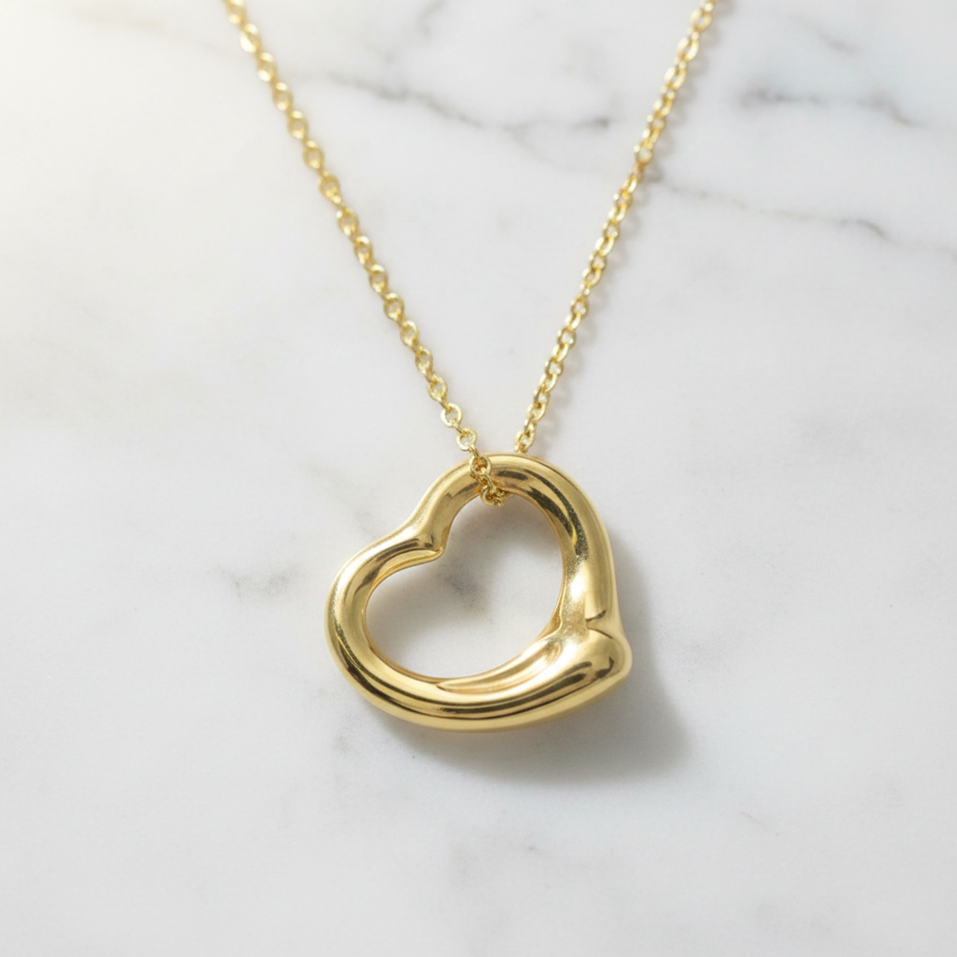 Tiffany Open Heart Yellow Gold (18K) No Stone Men,Women Fashion Necklace (Gold)