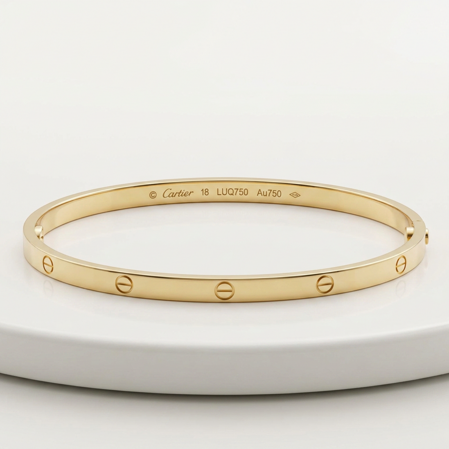 Cartier Love Bracelet SM Yellow Gold (18K) Charm Bracelet Gold