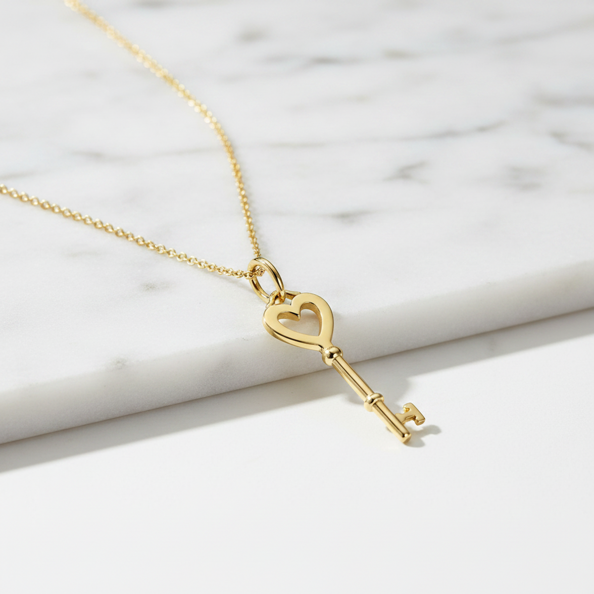 Tiffany Heart Key Necklace Yellow Gold (18K) No Stone Men,Women Fashion Necklace (Gold)