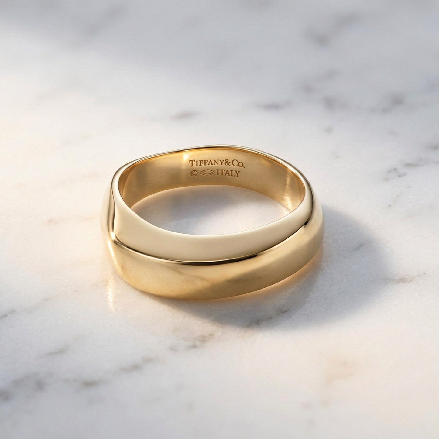 Tiffany Knife Edge Ring Yellow Gold (18K) Fashion No Stone Band Ring Gold