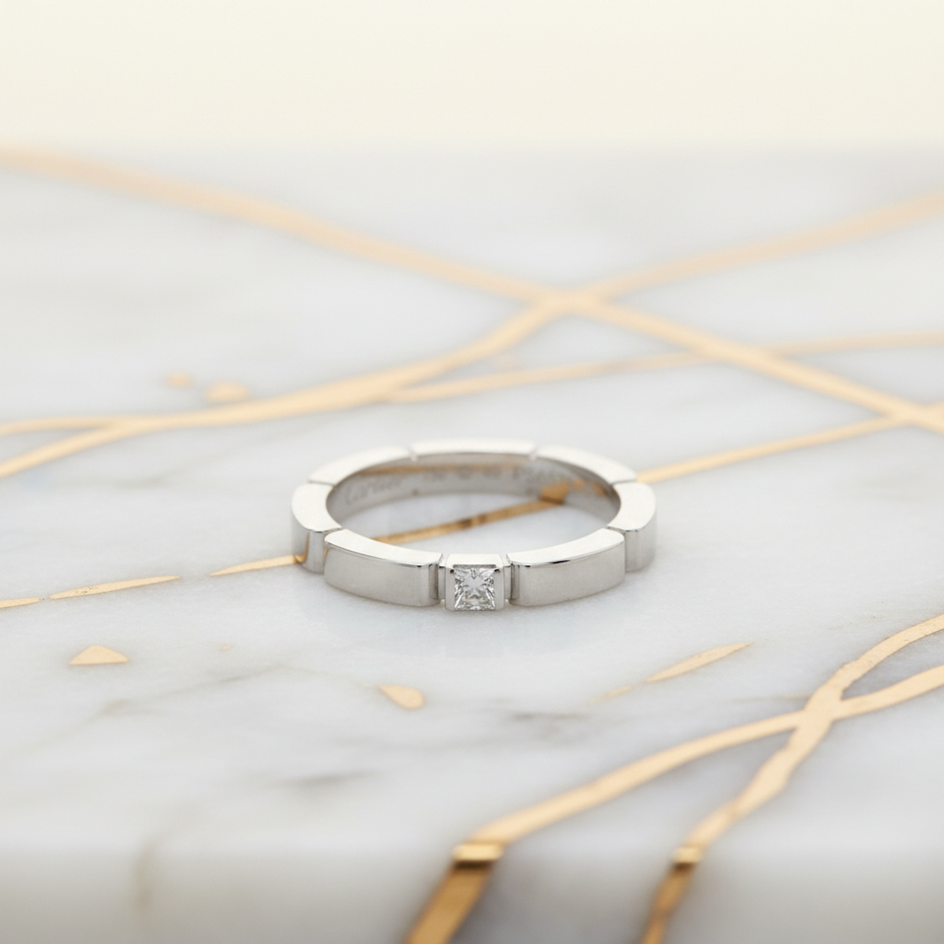 Cartier Maillon Panthère Ring With 1 Diamond White Gold (18K) Fashion Diamond Band Ring Silver