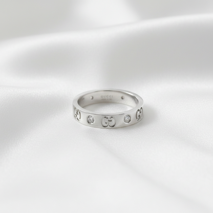 Gucci Icon Ring Diamond White Gold (18K) Fashion Diamond Band Ring Silver