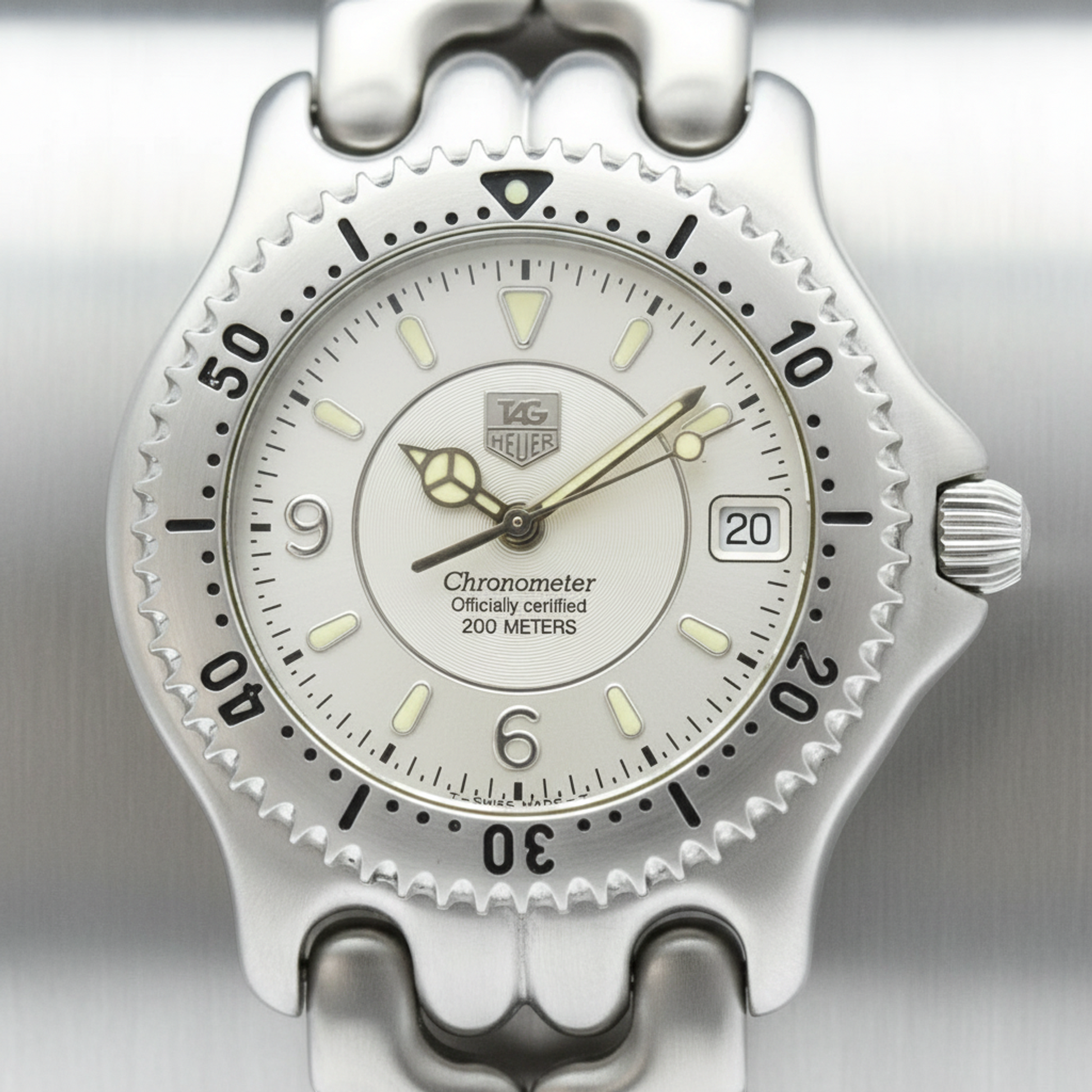 TAG HEUER Sel Chronometer 200M Automatic Mens Watch WG5112 Polished