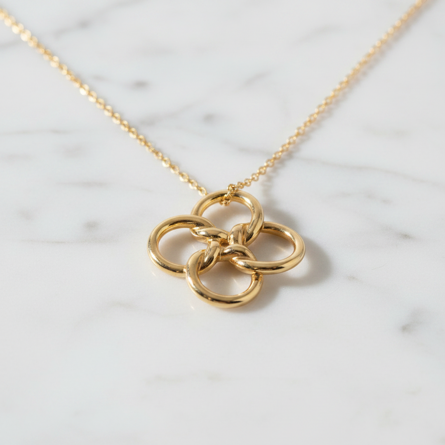 Tiffany Quadrofolio Necklace Yellow Gold (18K) No Stone Men,Women Fashion Necklace (Gold)