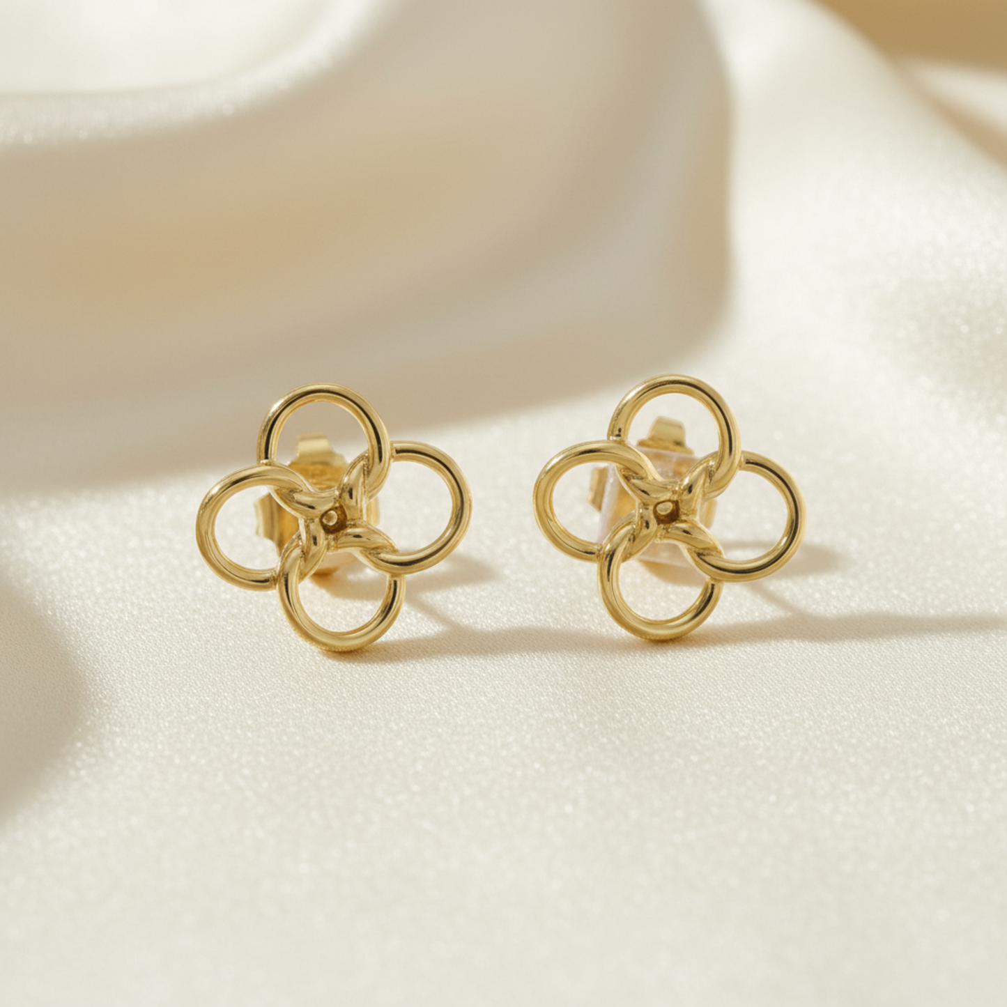 Tiffany Quadrofolio Earrings No Stone Yellow Gold (18K) Stud Earrings Gold