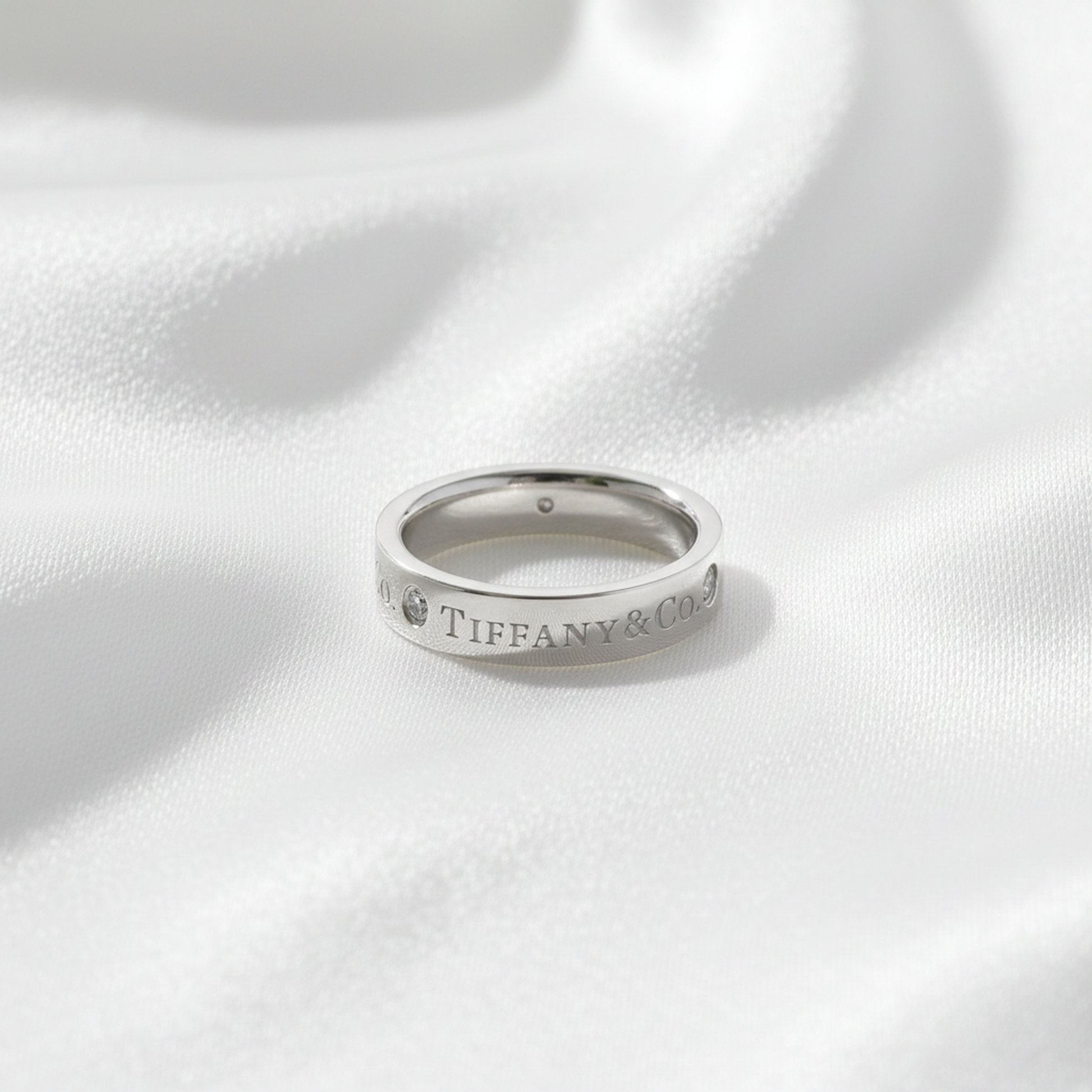 Tiffany Flat Band Ring With 3 Diamonds Platinum Fashion Diamond Band Ring Silver