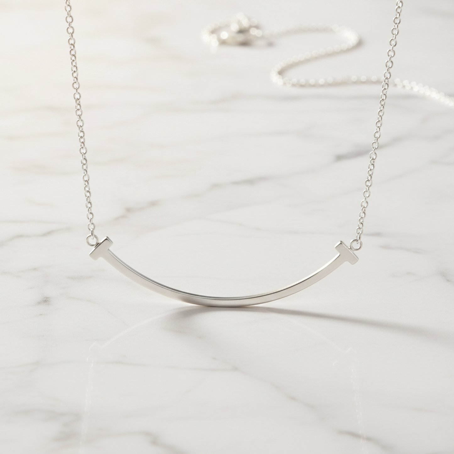 Tiffany Tiffany T Smile Small Size Necklace White Gold (18K) No Stone Men,Women Fashion Necklace (Silver)