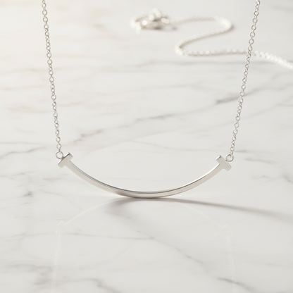 Tiffany Tiffany T Smile Small Size Necklace White Gold (18K) No Stone Men,Women Fashion Necklace (Silver)