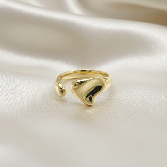 Tiffany Full Heart Ring Yellow Gold (18K) Fashion No Stone Band Ring Gold