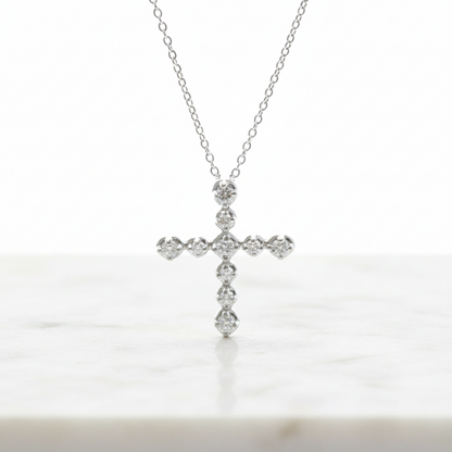 Tiffany Tenderness Diamond Necklace White Gold (18K) Diamond Men,Women Fashion Necklace (Silver)