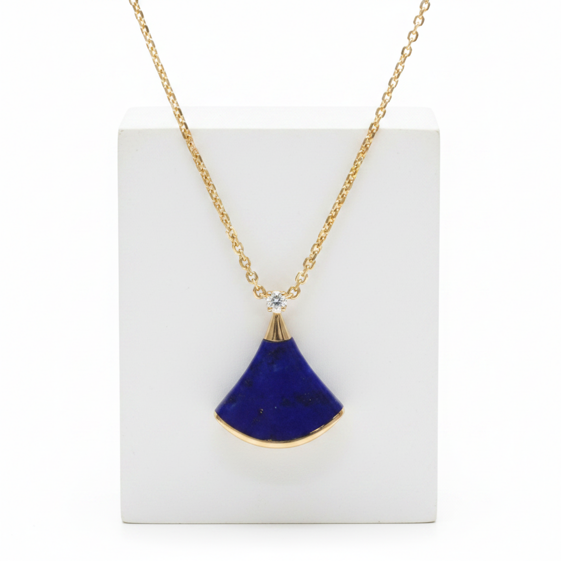 Bvlgari Diva's Dream Necklace With Diamonds Pink Gold (18K) Diamond,Lapis Lazuli Men,Women Fashion Necklace (Pink Gold)