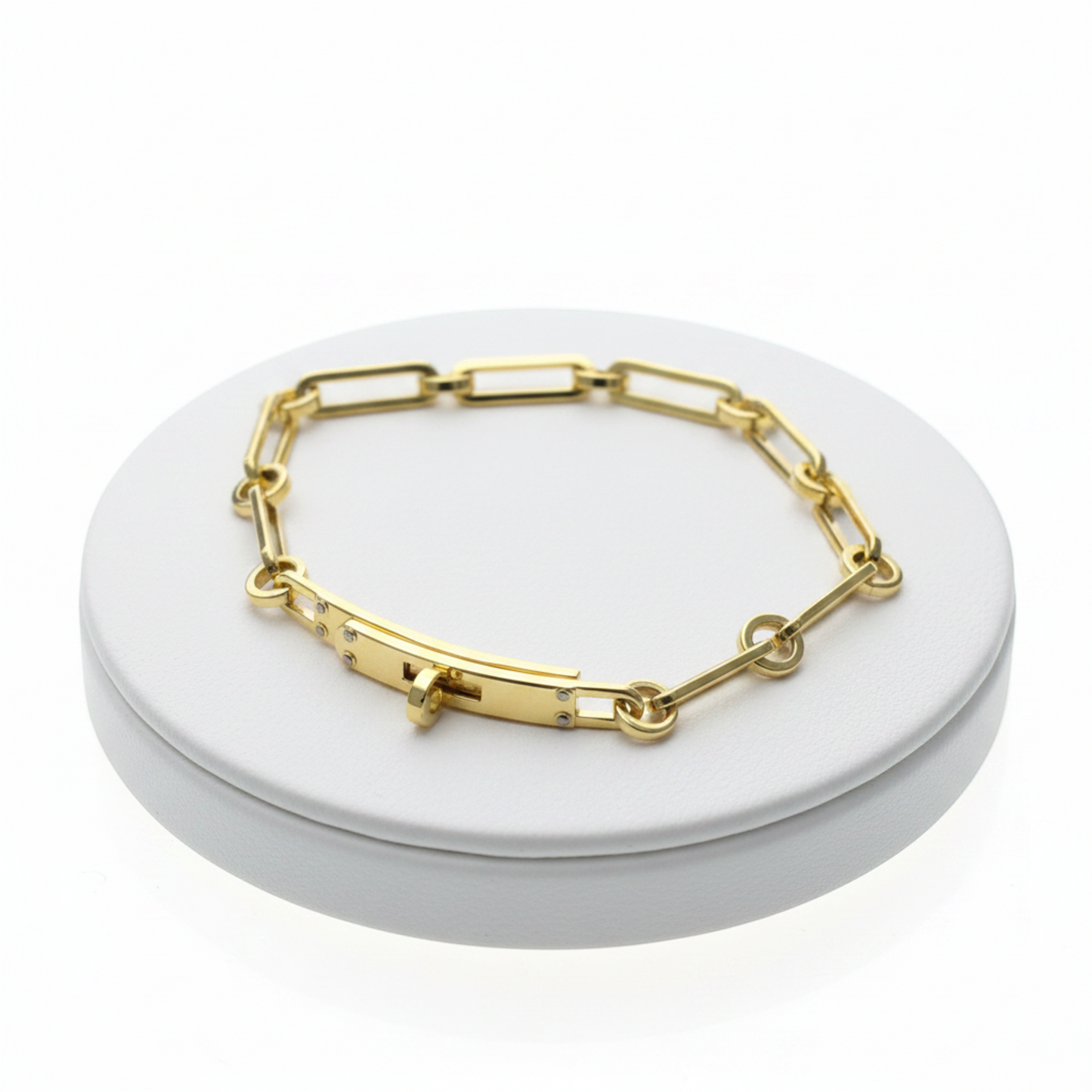 Hermes Kelly Bracelet Yellow Gold (18K) Diamond Charm Bracelet Gold