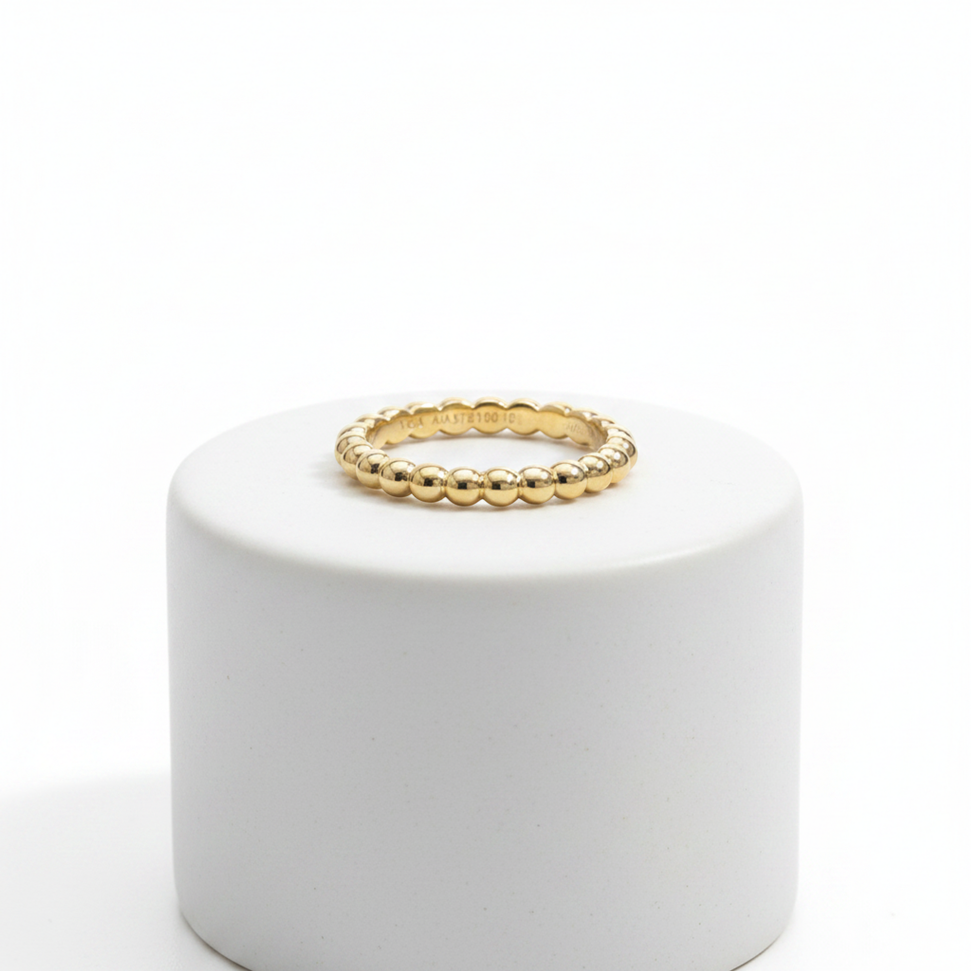 Van Cleef & Arpels Perle Ring Medium Model Pink Gold (18K) Fashion No Stone Band Ring Pink Gold