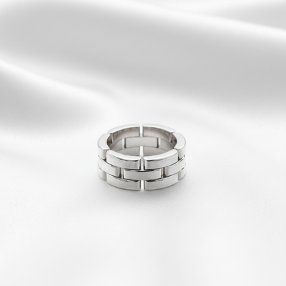 Cartier Maillon Panthère Ring White Gold (18K) Fashion No Stone Band Ring Silver