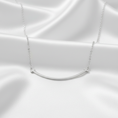 Tiffany Tiffany T Smile Small Size Necklace White Gold (18K) No Stone Men,Women Fashion Necklace (Silver)