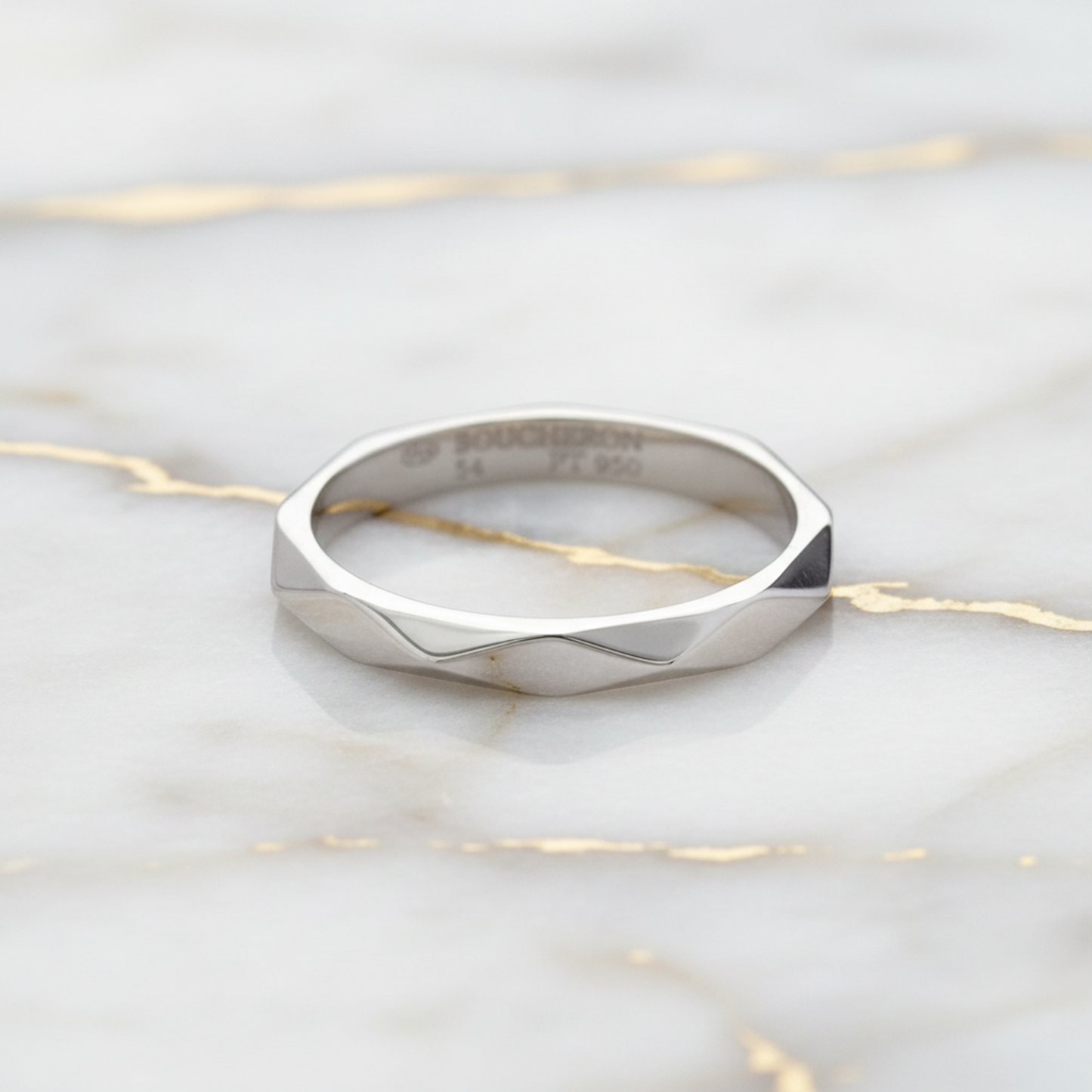 Boucheron Faceted Ring Platinum Fashion No Stone Band Ring Silver