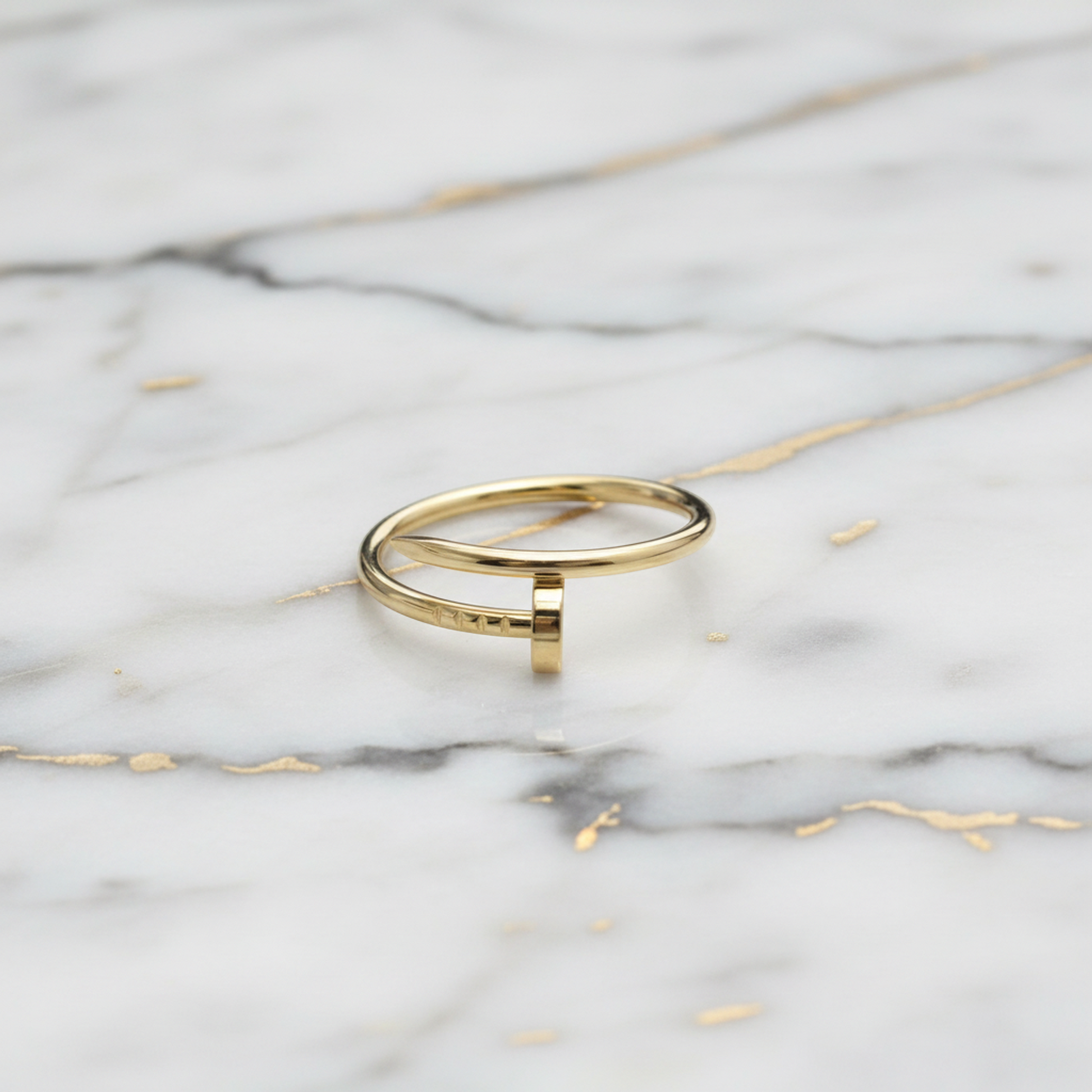 Cartier Juste Un Clou Ring Yellow Gold (18K) Fashion No Stone Band Ring Gold