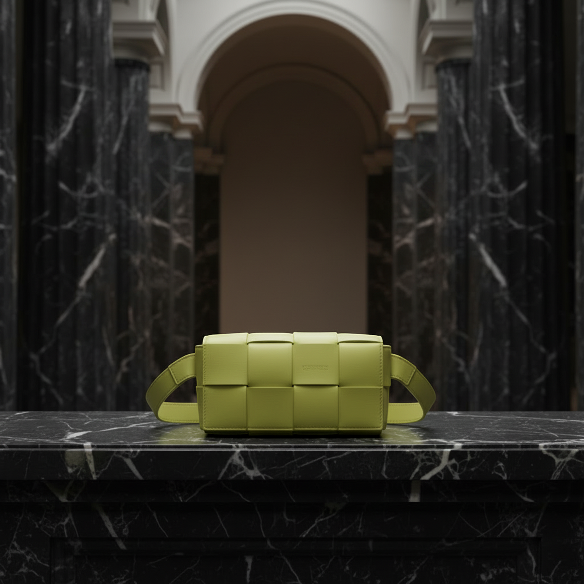 Bottega Veneta Intrecciato Cassette Men,Women Leather Fanny Pack,Sling Bag Light Green