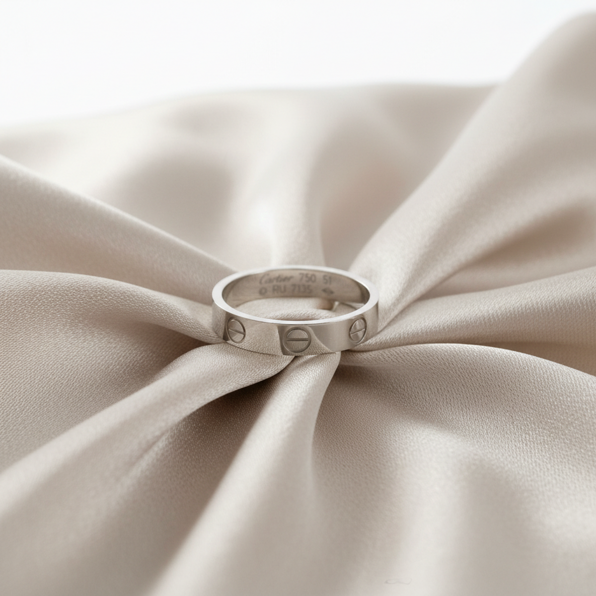 Cartier Mini Love Ring White Gold (18K) Fashion No Stone Band Ring Silver