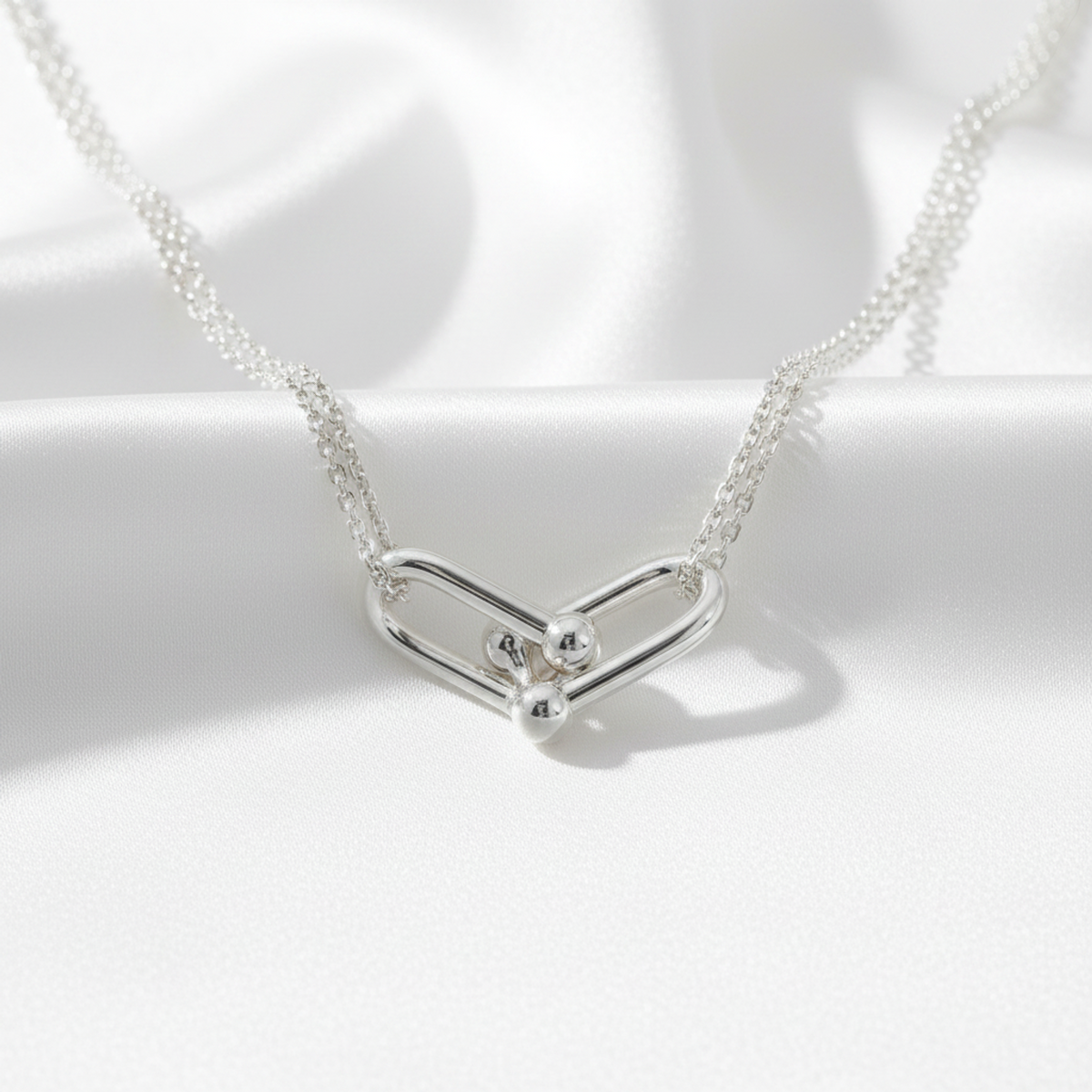 Tiffany Hardware Necklace Silver 925 No Stone Women,Men Business,Fashion Necklace (Silver)