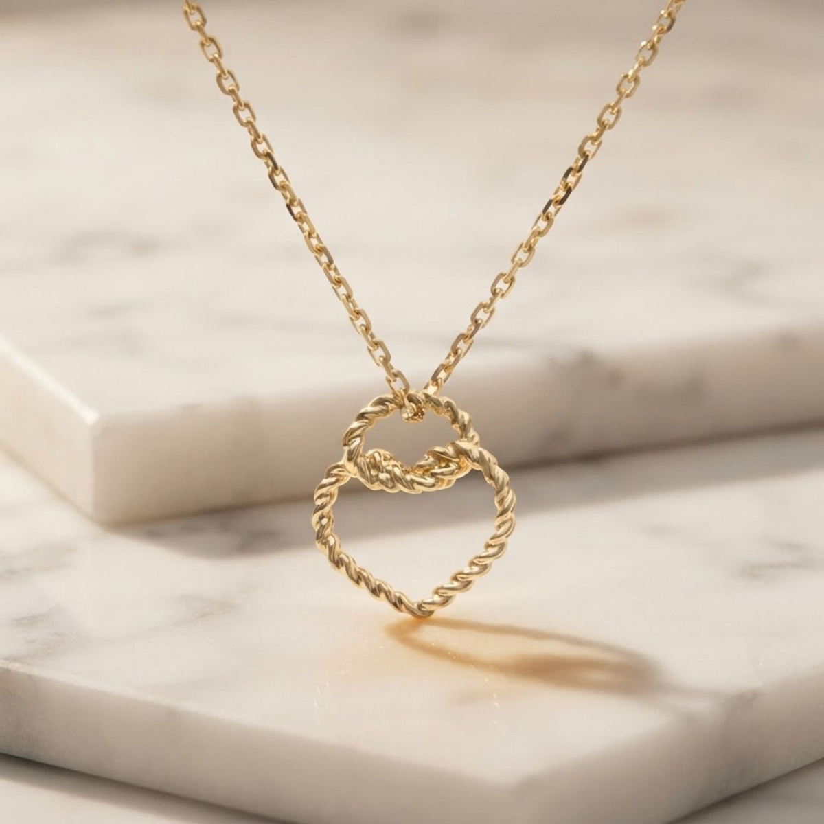 Cartier Torta Heart Necklace Pink Gold (18K) No Stone Men,Women Fashion Necklace (Pink Gold)