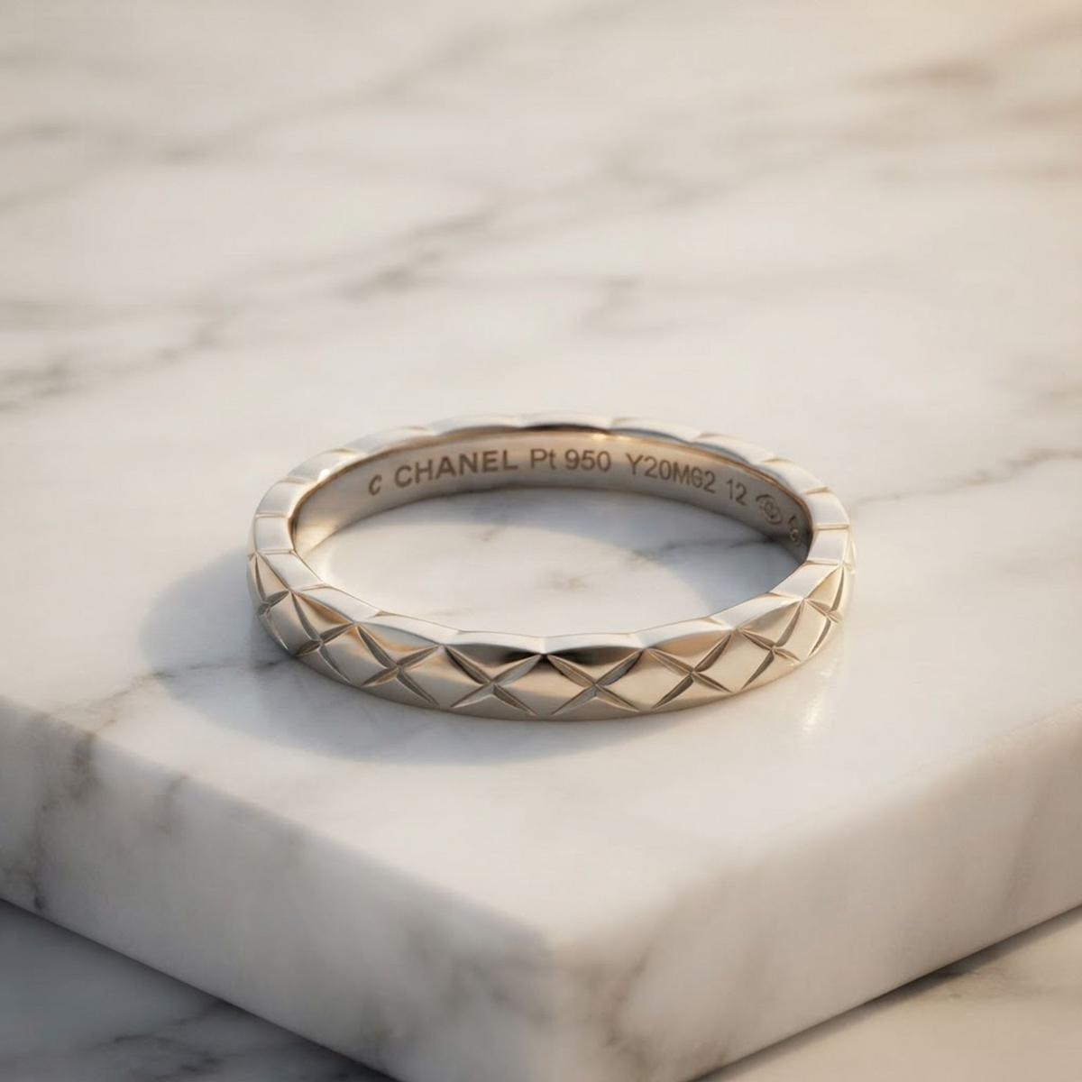 Chanel Coco Crush Ring Mini Model Platinum Fashion No Stone Band Ring Silver