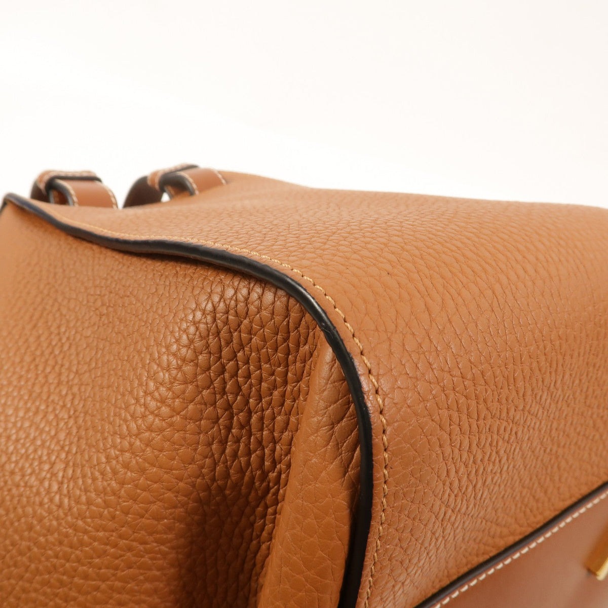 Loewe Hammock Medium · Calfskin