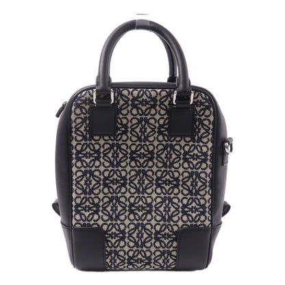 Loewe Amazona 15 · Anagram Canvas
