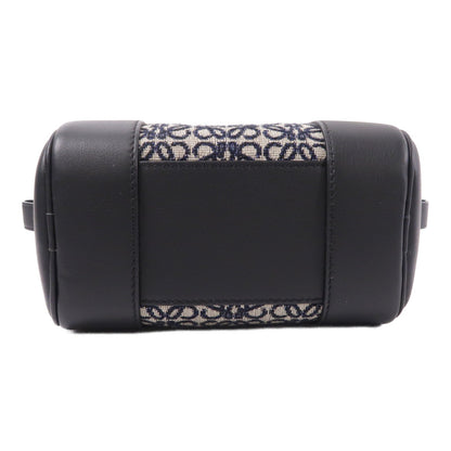 Loewe Amazona 15 · Anagram Canvas