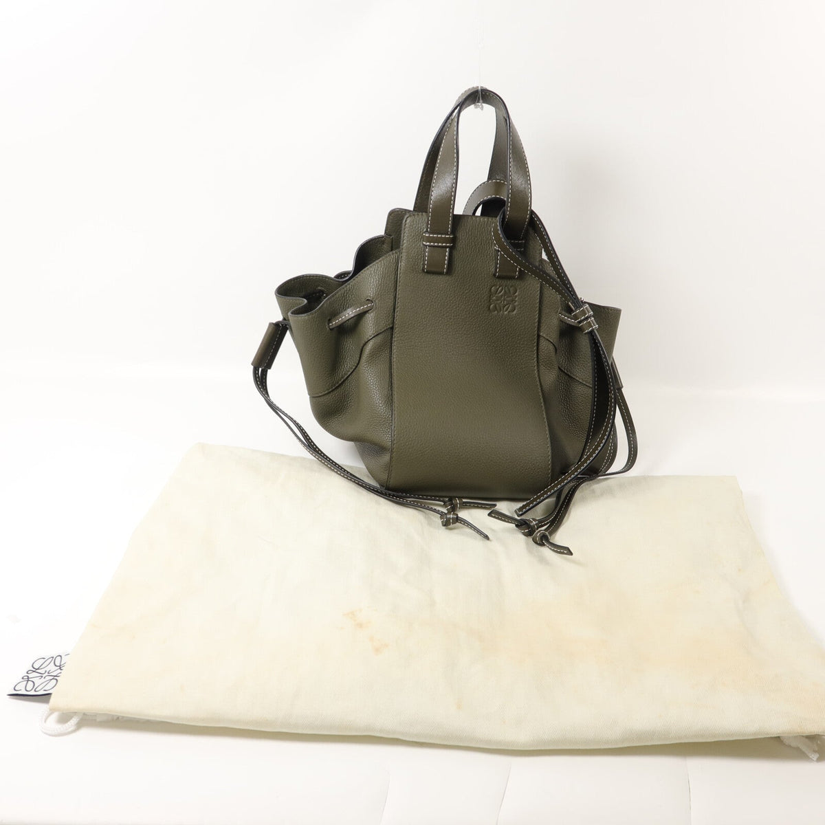 Loewe Hammock · Calfskin