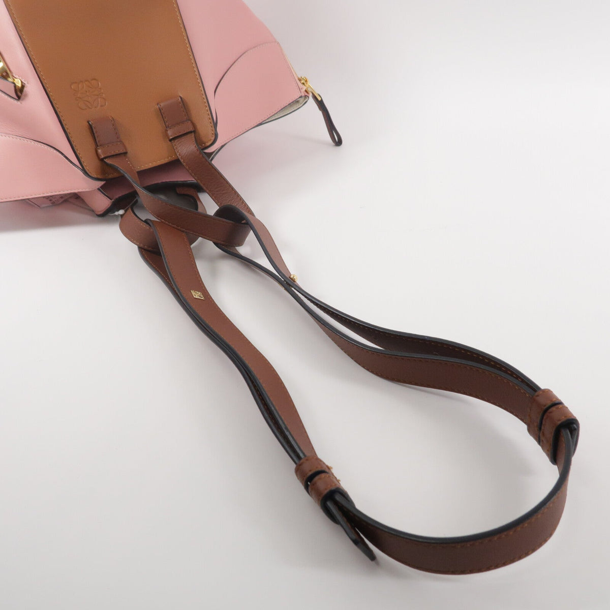 Loewe Hammock Small · Calfskin