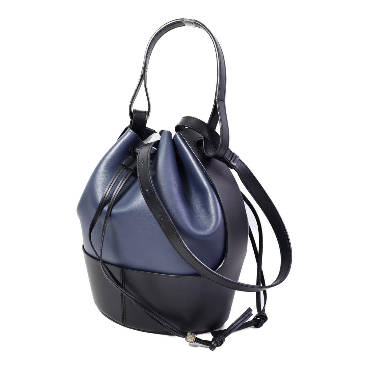 Loewe Balloon Medium · Calfskin