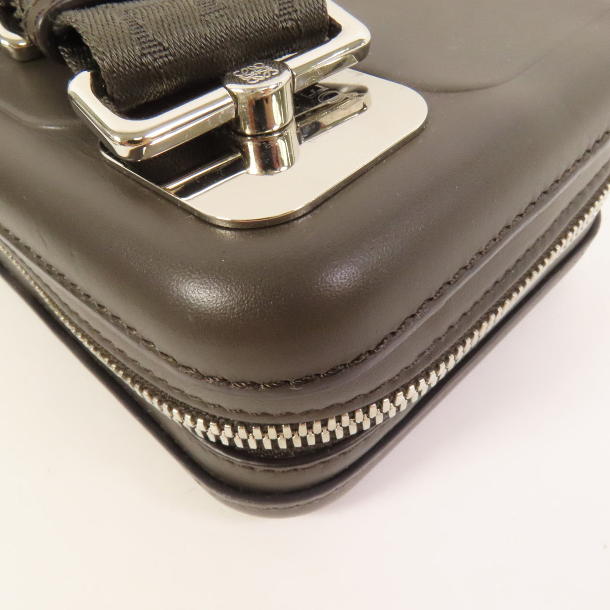 Loewe Molded Sling · Calfskin