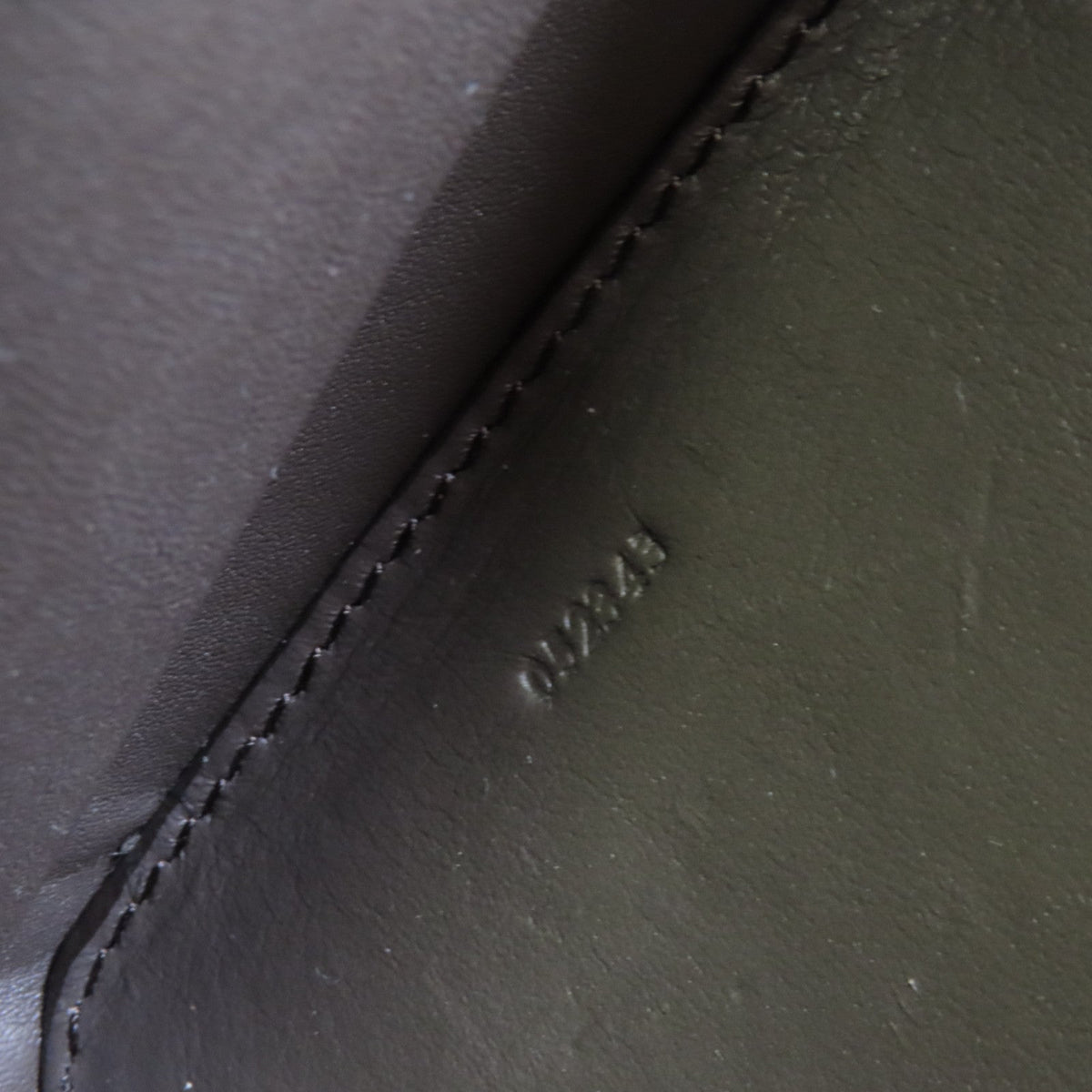 Loewe Molded Sling · Calfskin
